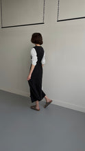Load image into Gallery viewer, Alba Dress (Black)