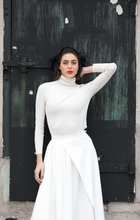 Load image into Gallery viewer, MLorincz Harloe Pleated Midi Skirt |White

